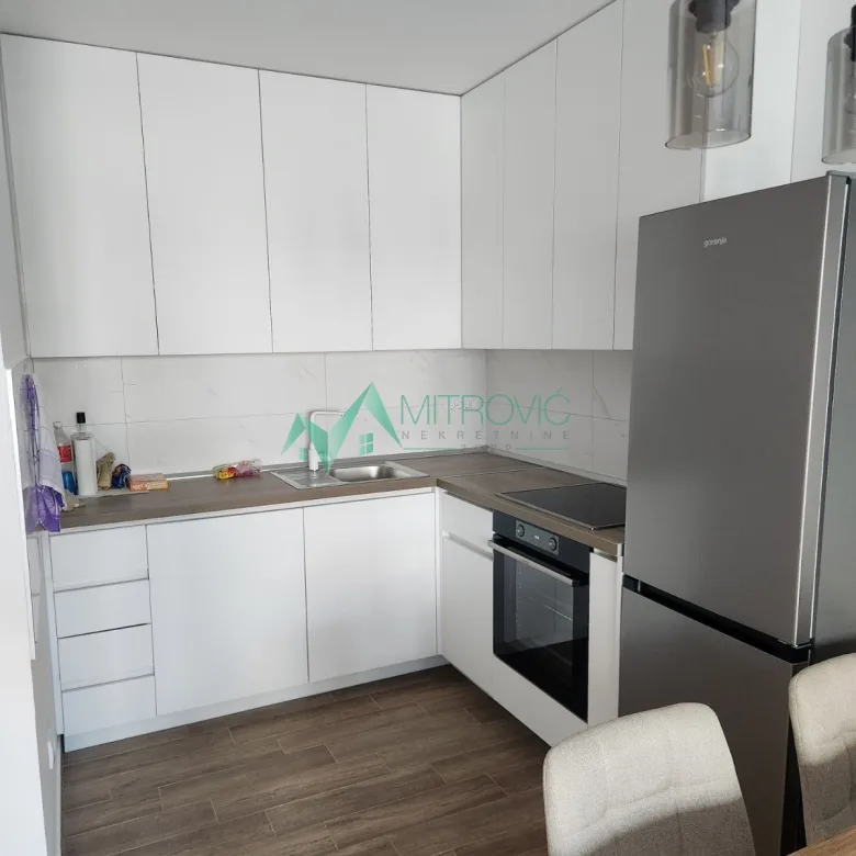 Stan Izdavanje Novi Sad  41 m2