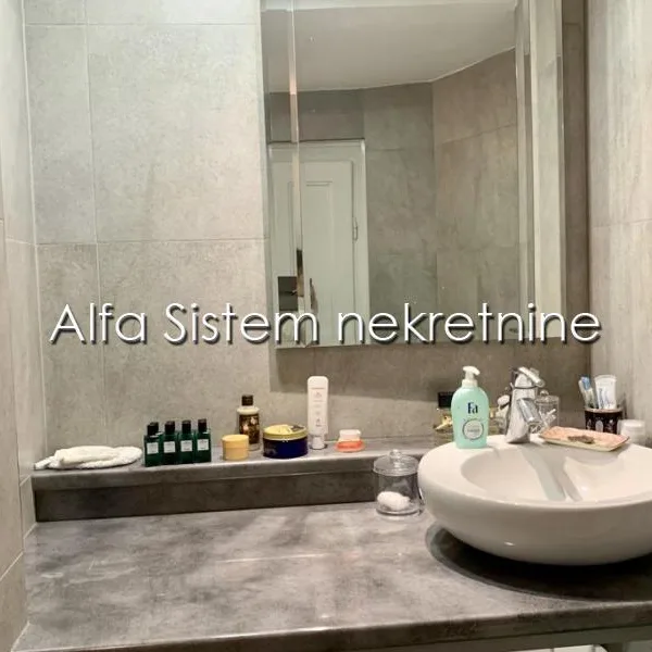Četvorosoban stan za izdavanje, Dorćol, Beograd, 133m², 1.650 €/mes