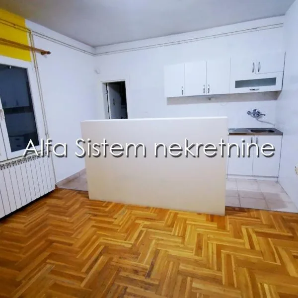 Kuća za izdavanje, Medaković 3, Beograd, 520m², 3.000 €/mes