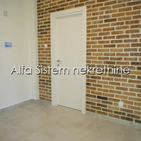 Kuća za izdavanje, Banovo Brdo, Beograd, 260m², 3.500 €/mes