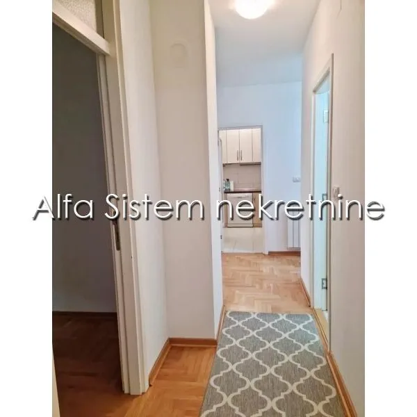 Stan Izdavanje Beograd  85 m2