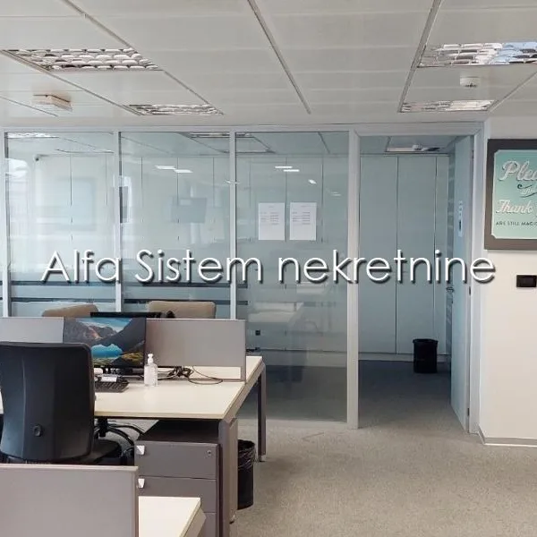 Lokal Izdavanje Beograd Trg Republike 300 m2