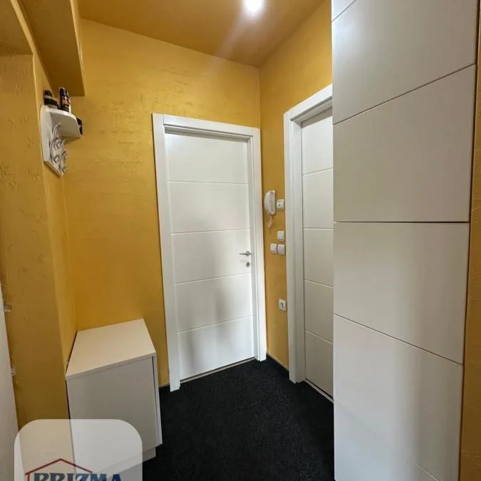 Stan Prodaja Paraćin  48 m2