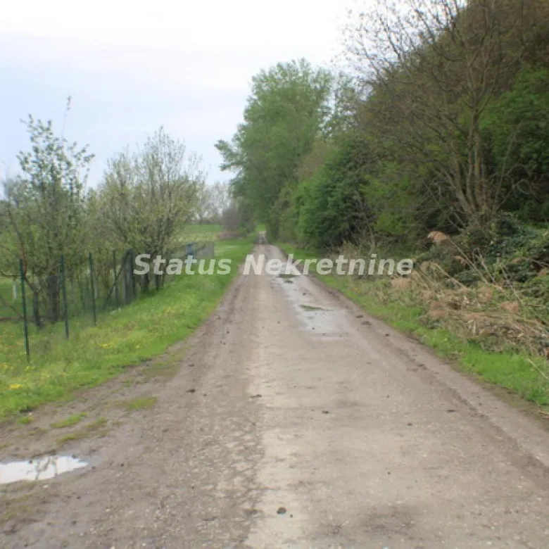 Lokal na prodaju, Mošorin, Titel, 848m², 257.500 €