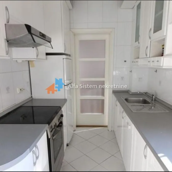 Stan Izdavanje Beograd Tašmajdan 127 m2