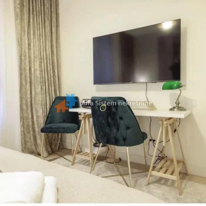 Trosoban stan za izdavanje, Beograd na Vodi, Beograd, 77m², 1.999 €/mes
