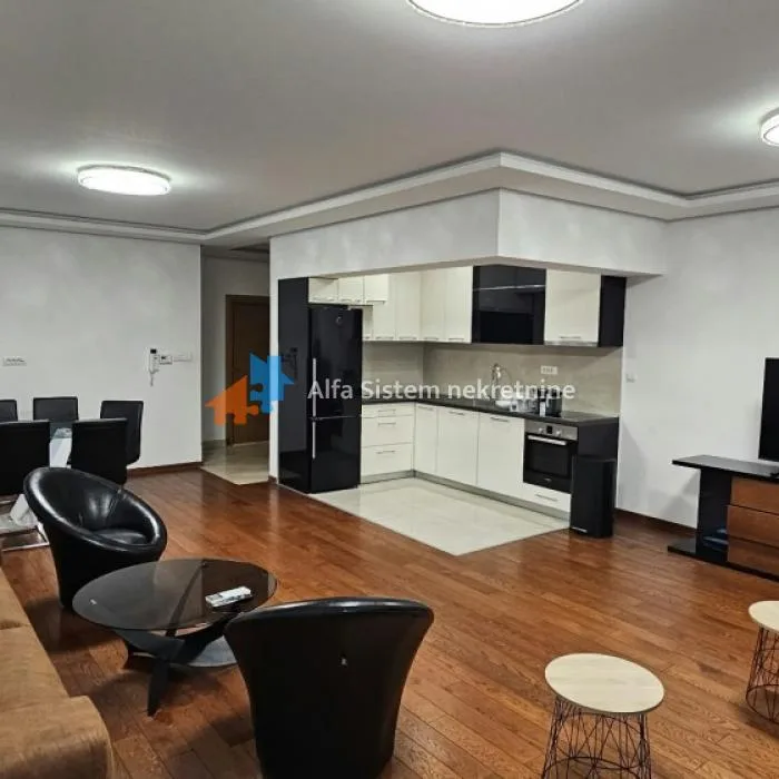 Stan Izdavanje Beograd Bulbulder 76 m2