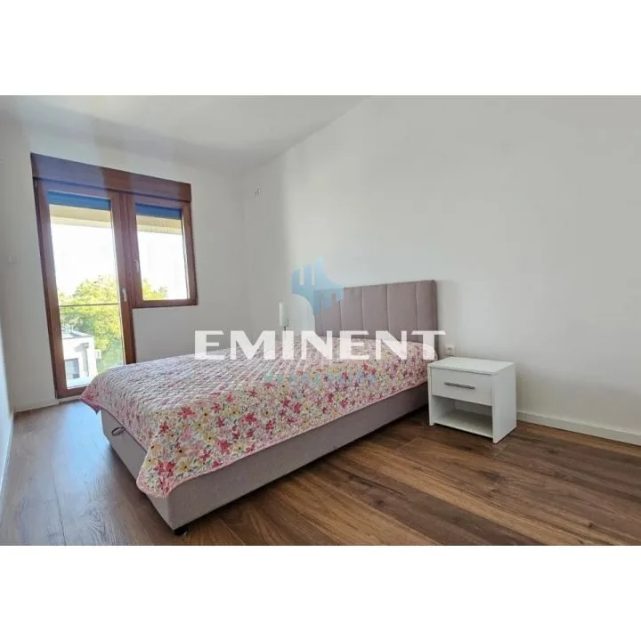 Stan Izdavanje Beograd Gornji Grad 51 m2