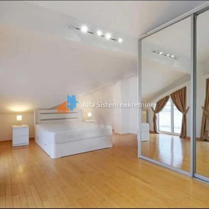 Kuća za izdavanje, Dedinje, Beograd, 250m², 2.300 €/mes
