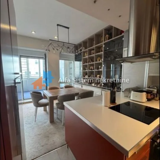 Stan Izdavanje Beograd Vukov Spomenik 125 m2