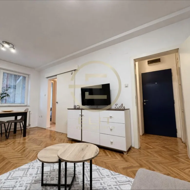Stan Izdavanje Novi Sad  30 m2