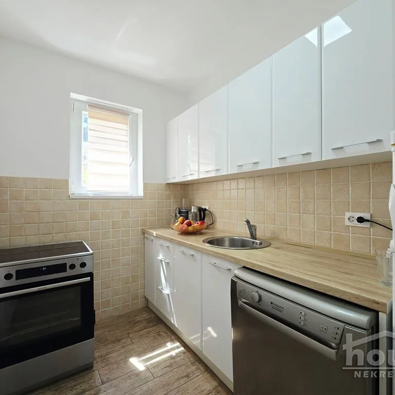 Kuća Prodaja Novi Sad Čardak 244 m2