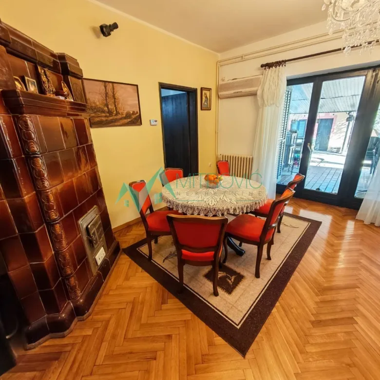 Kuća Prodaja Temerin  158 m2