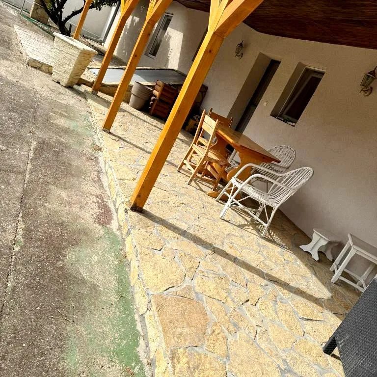 Kuća na prodaju, Vrdnik, Irig, 100m², Prizemlje, 130.000 €