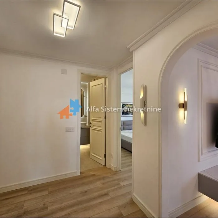 Stan Izdavanje Beograd Crveni Krst 85 m2
