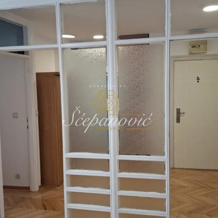 Stan Izdavanje Novi Sad  88 m2