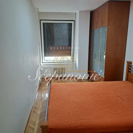 Stan Izdavanje Novi Sad  88 m2