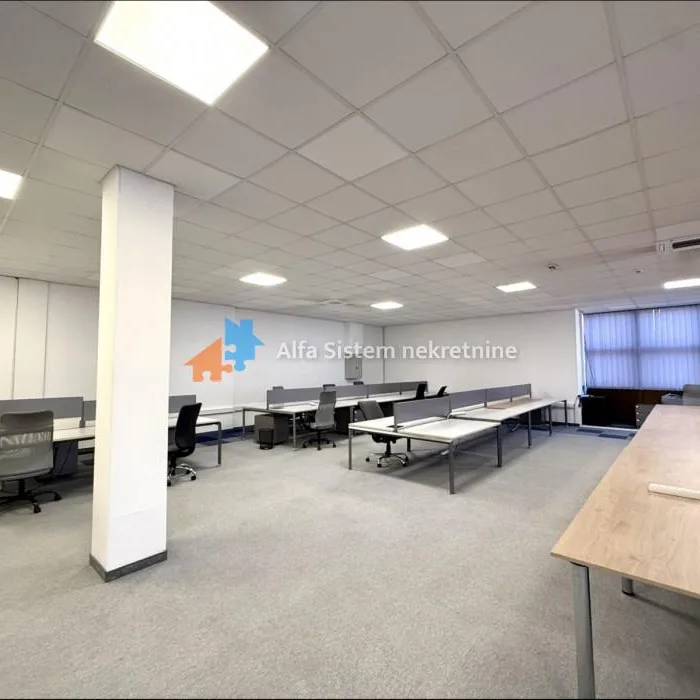 Lokal Izdavanje Beograd Blok 11c - Stari Merkator 230 m2