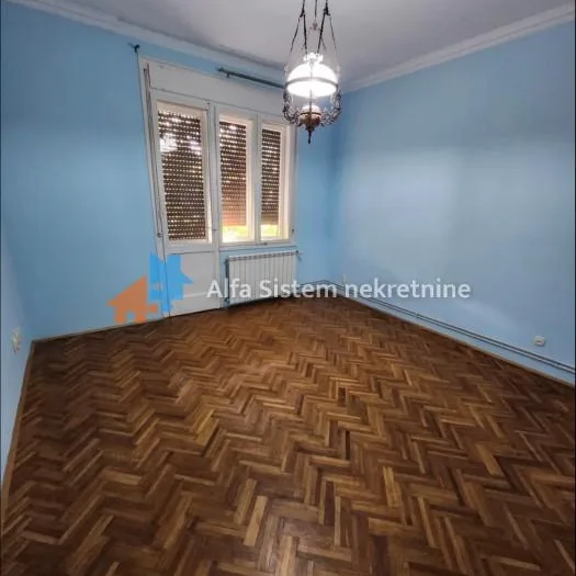 Stan Izdavanje Beograd Đeram Pijaca 75 m2