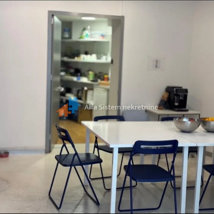 Lokal za izdavanje, Skupština, Beograd, 281m², 3.750 €/mes