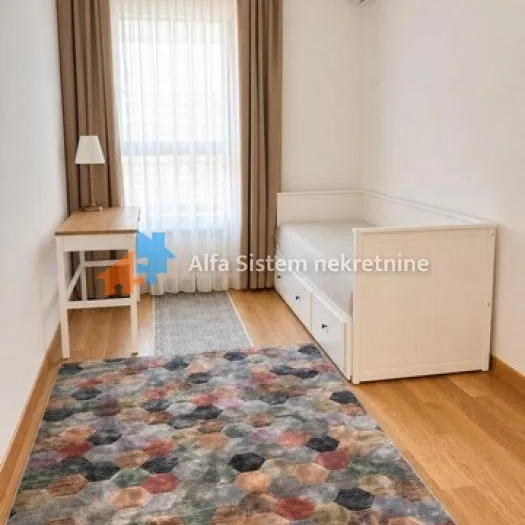 Trosoban stan za izdavanje, Blok 65, Beograd, 81m², 2.200 €/mes
