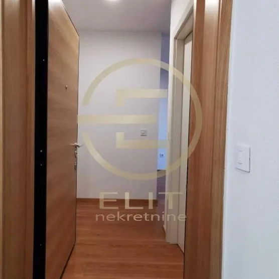 Stan Izdavanje Novi Sad  45 m2