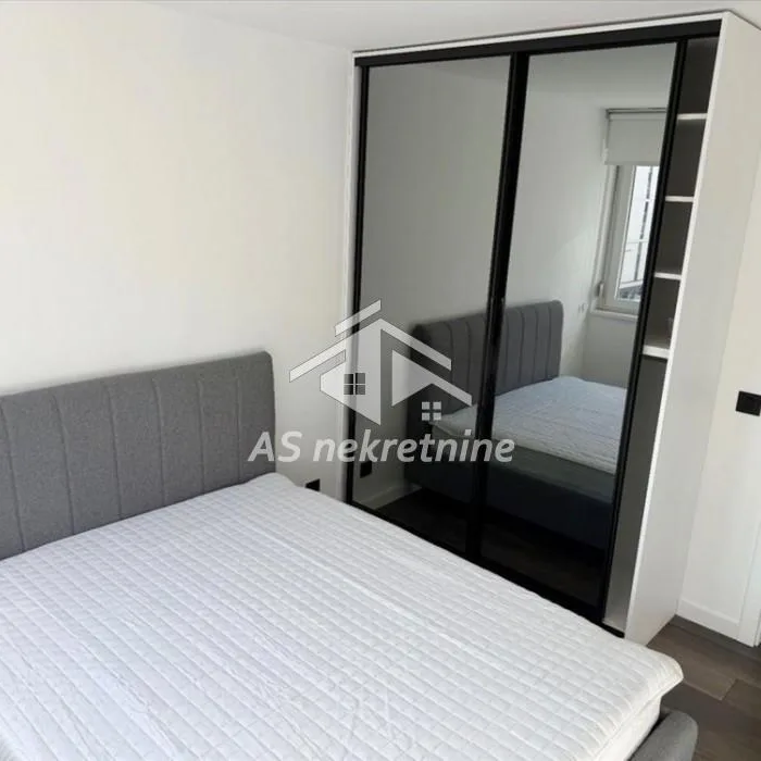 Stan Izdavanje Beograd Beograd na Vodi 80 m2