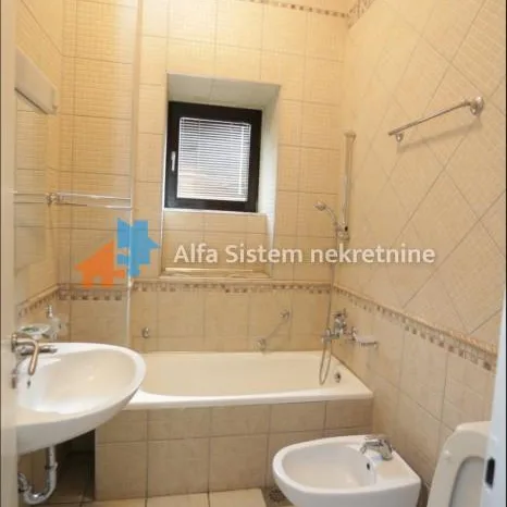 Kuća za izdavanje, Autokomanda, Beograd, 550m², 4.000 €/mes