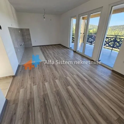 Kuća na prodaju, Ležimir, Sremska Mitrovica, 150m², 195.000 €