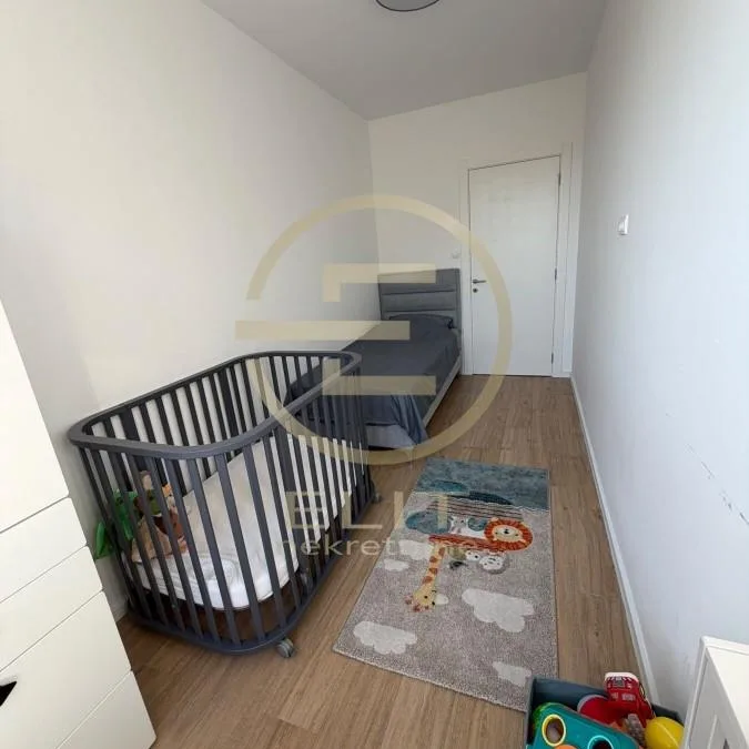 Stan Prodaja Novi Sad  74 m2
