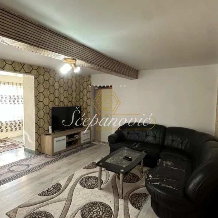 Kuća Prodaja Mali Iđoš  134 m2