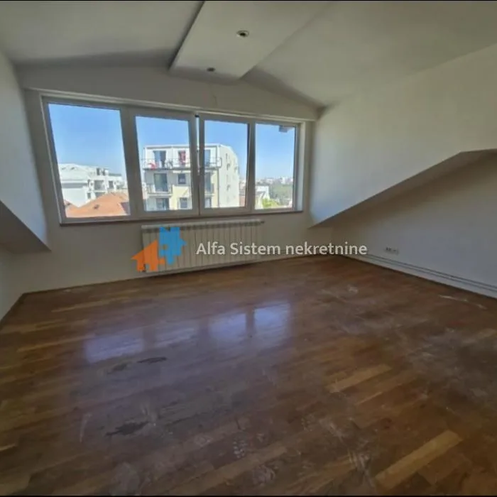 Kuća za izdavanje, Autokomanda, Beograd, 230m², 2.000 €/mes