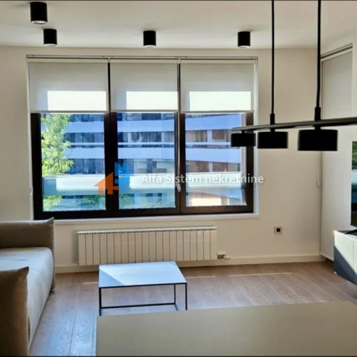 Stan Izdavanje Beograd Blok 64 53 m2
