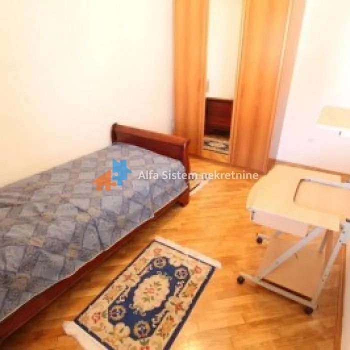 Stan Izdavanje Beograd Banovo Brdo 140 m2