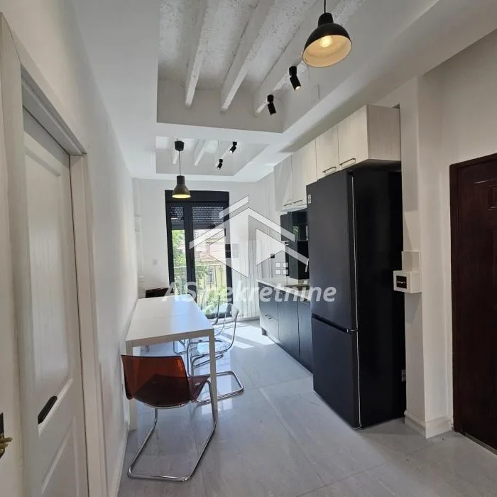 Stan Izdavanje Beograd Balkanska 50 m2