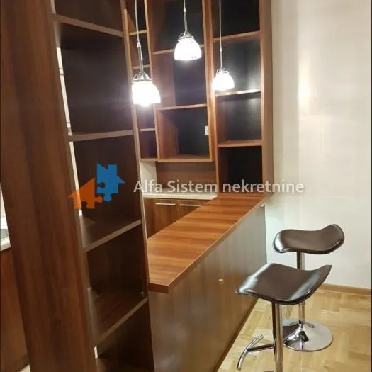 Stan Izdavanje Beograd Đeram Pijaca 62 m2