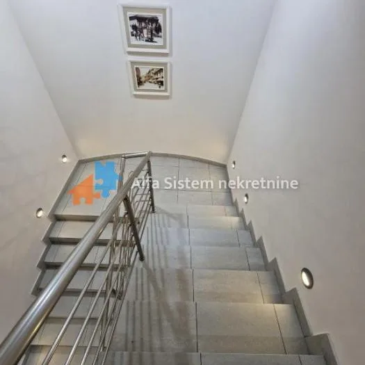 Lokal za izdavanje, Zeleni Venac, Beograd, 216m², 3.600 €/mes