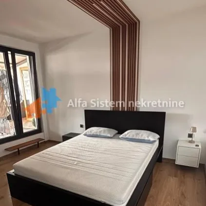 Dvosoban stan za izdavanje, Blok 21, Beograd, 60m², 1.300 €/mes