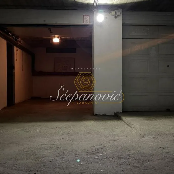 Stan Izdavanje Novi Sad  90 m2