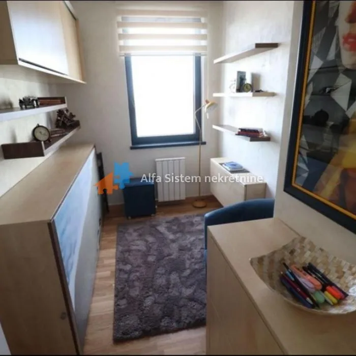 Četvorosoban stan za izdavanje, Beograd na Vodi, Beograd, 90m², 2.200 €/mes
