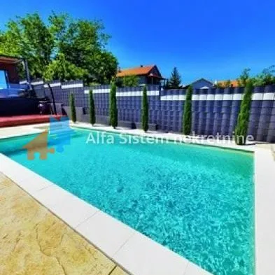 Kuća za izdavanje, Veliki Mokri Lug, Beograd, 52m², 1.500 €/mes