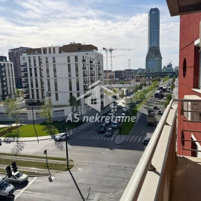 Četvorosoban stan za izdavanje, Beograd na Vodi, Beograd, 80m², 5. sprat, 1.850 €/mes