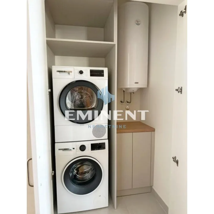 Trosoban stan za izdavanje, Beograd na Vodi, Beograd, 80m², 2.700 €/mes