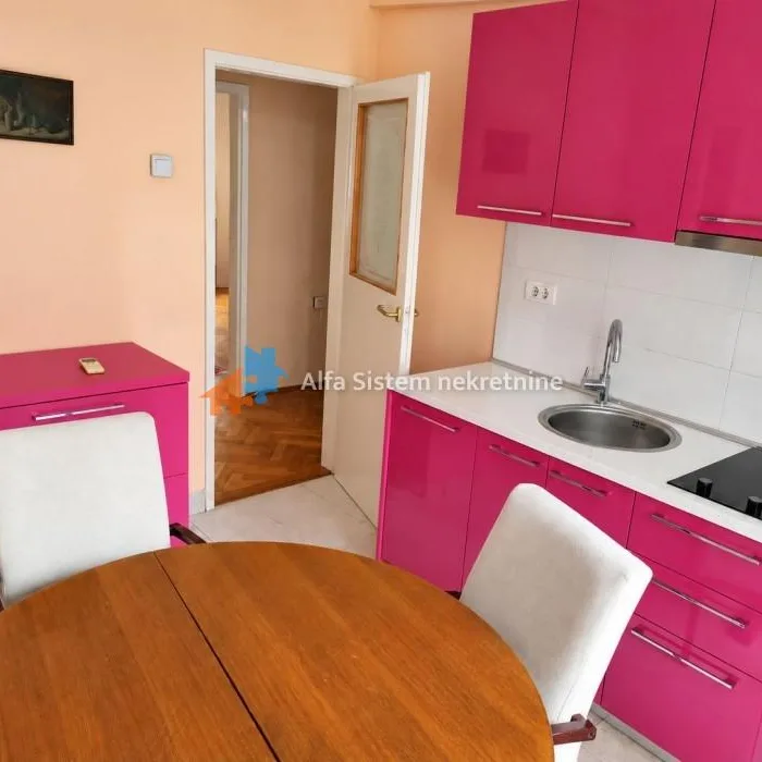 Stan Izdavanje Beograd Dorćol 50 m2
