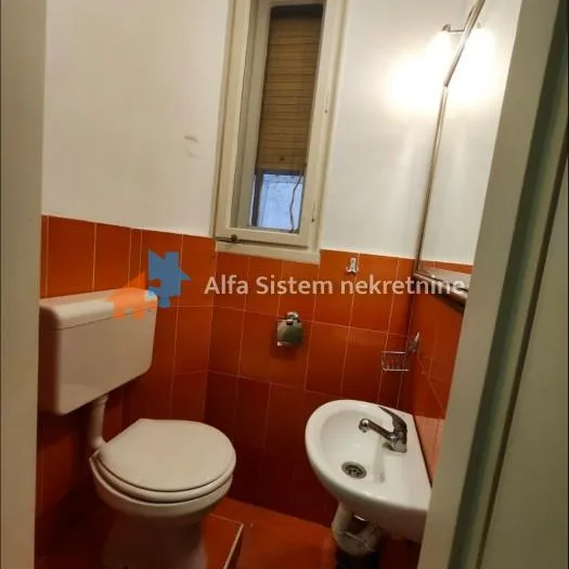Trosoban stan za izdavanje, Đeram Pijaca, Beograd, 75m², 800 €/mes