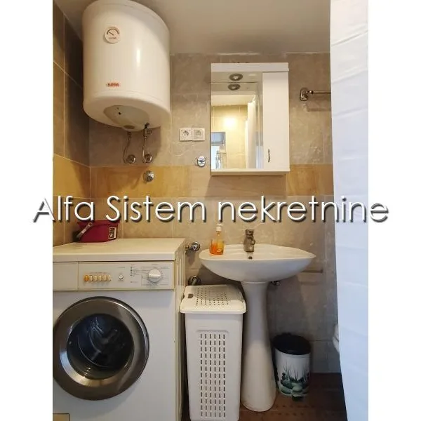 Jednosoban stan za izdavanje, Gradska Bolnica, Beograd, 20m², 450 €/mes