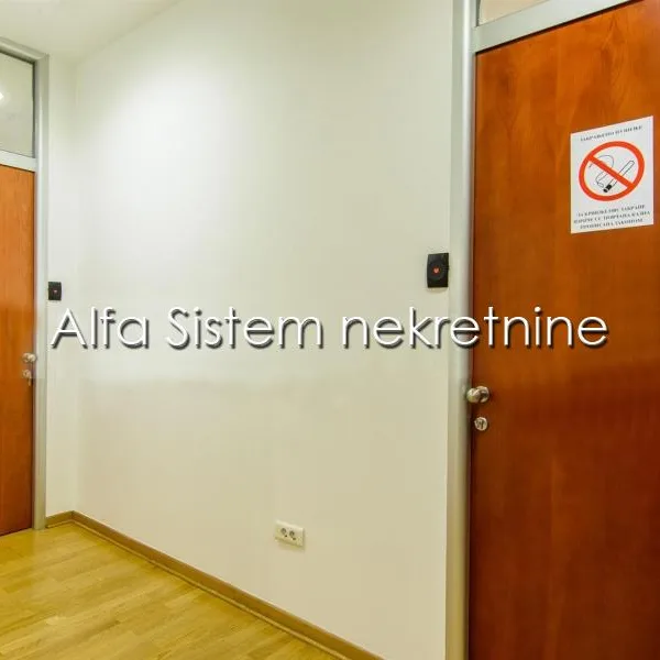 Lokal Izdavanje Beograd Bežanijska Kosa 1 335 m2
