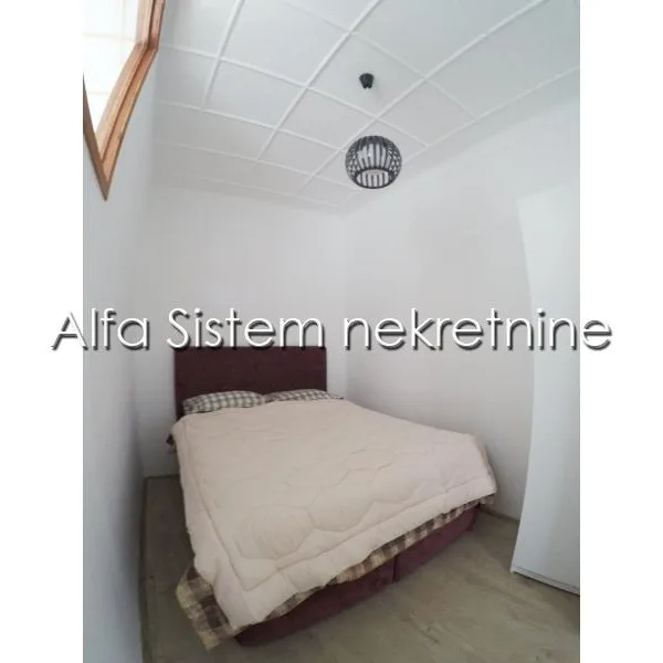 Stan Izdavanje Beograd Sarajevska 70 m2