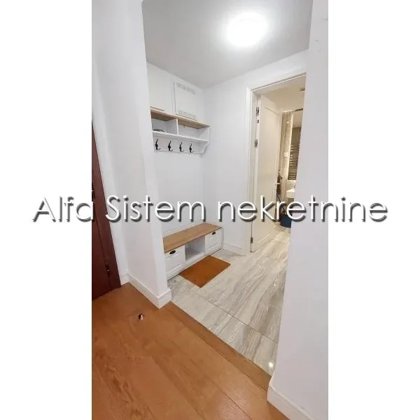 Dvosoban stan za izdavanje, Sarajevska, Beograd, 55m², 1.400 €/mes