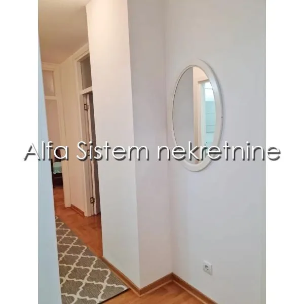 Trosoban stan za izdavanje, Voždovac, Beograd, 85m², 800 €/mes